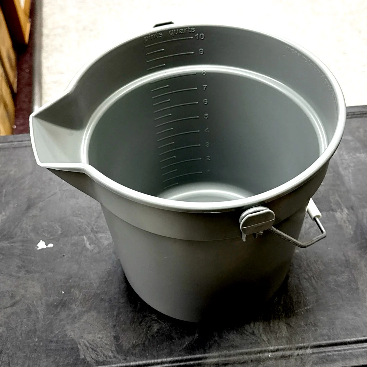 10 QT GRAY PLASTIC BUCKET / PAIL - A-Team Window Cleaning
