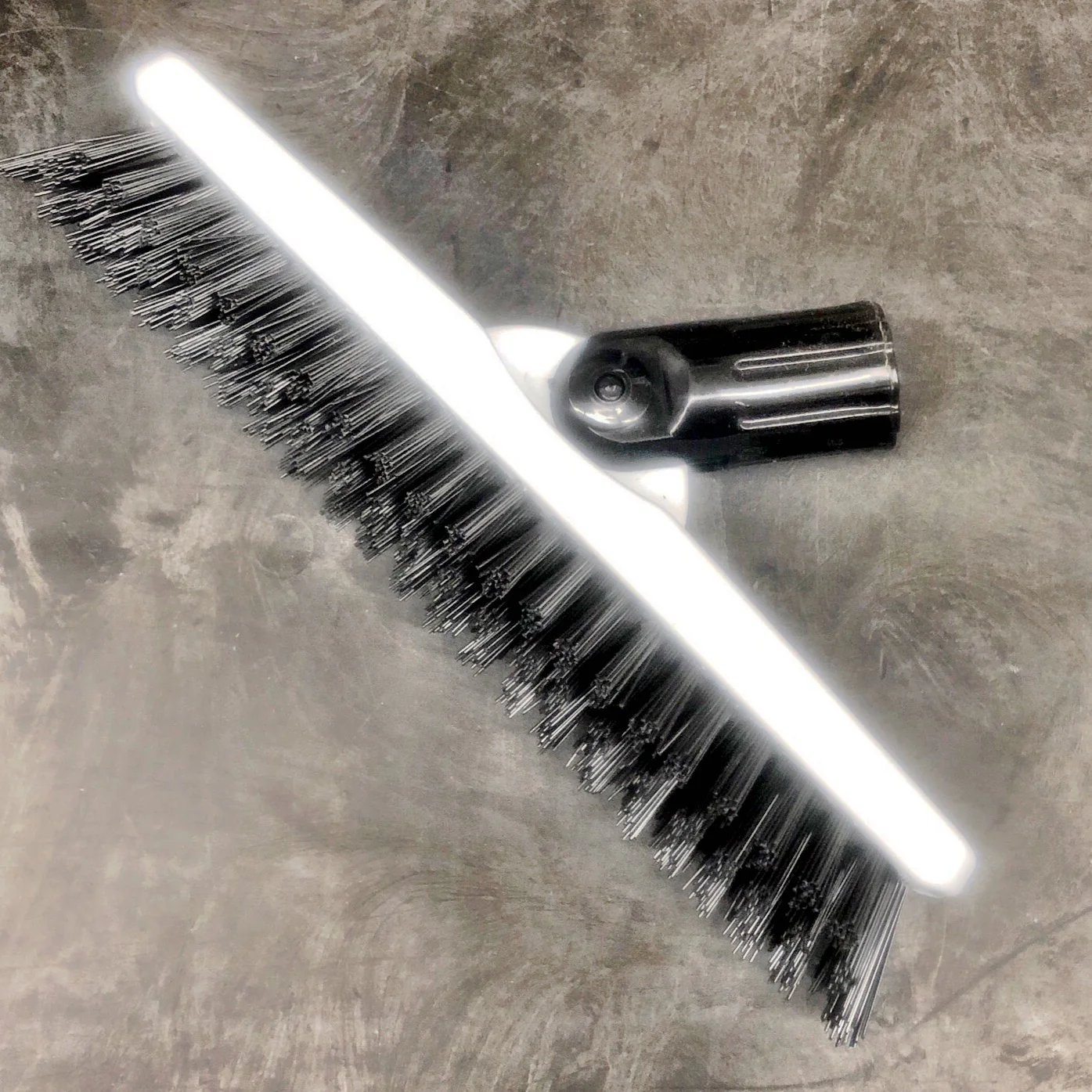 PREMIUM PIVOTING WHITE GROUT BRUSH (BLACK BRISTLES) - A-Team Window Cleaning