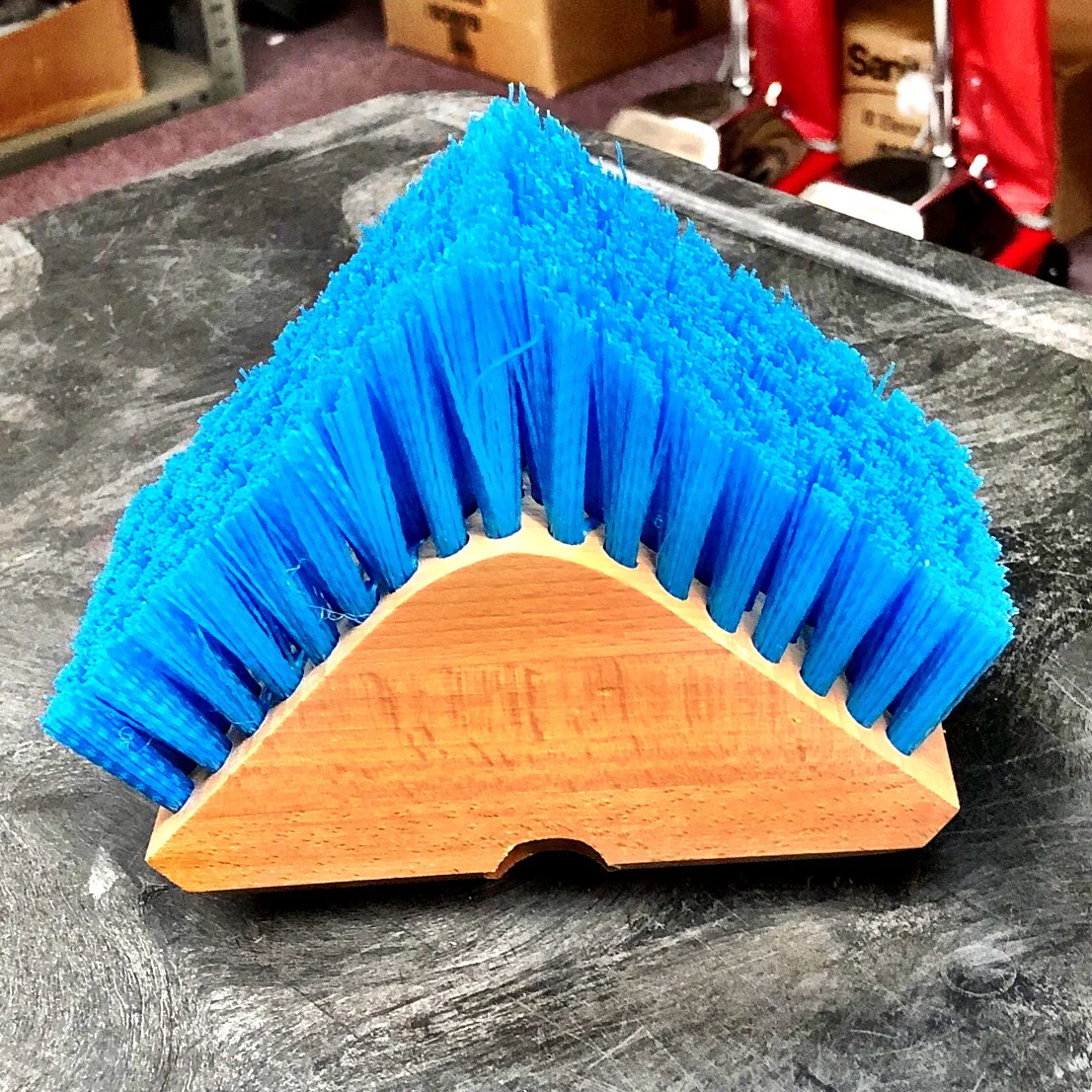 TRIANGLE FLOOR / BASEBOARD BRUSH W/ BLUE BRISTLE - A-Team Window Cleaning