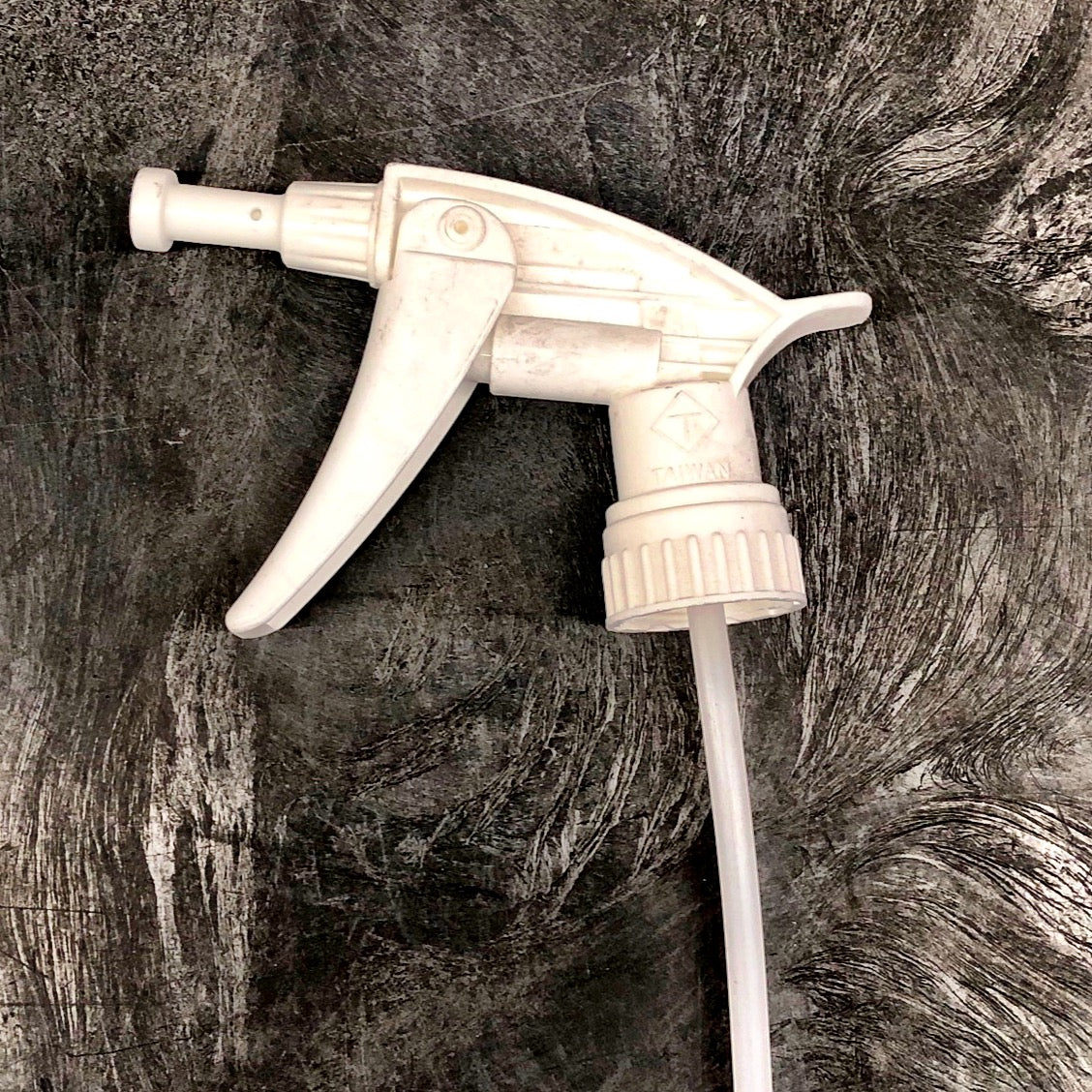 FOAMING TRIGGER SPRAYER W/9